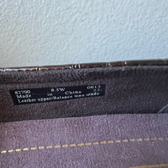 Clark's Active Air Women's Keesha Luca Crocodile Embossed Patent Leather 8.5 w - Picture 8 of 8